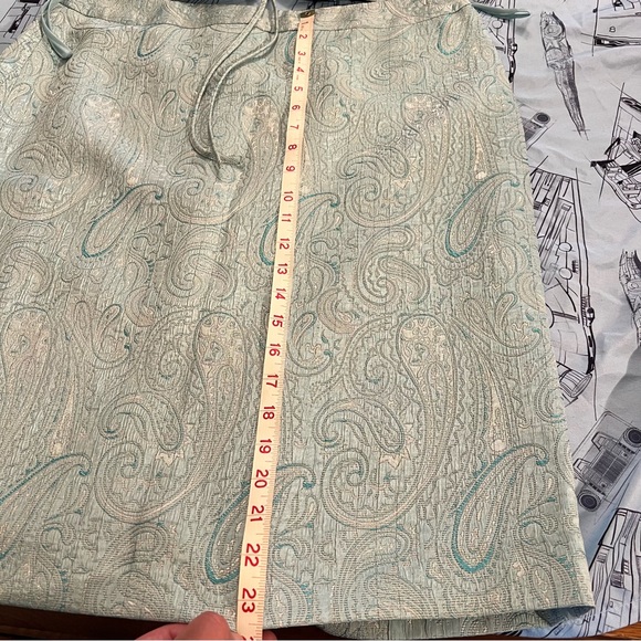 Jones New York Suit - Light Blue Paisley Suit Jacket and Skirt - Size 12 - Picture 11 of 15
